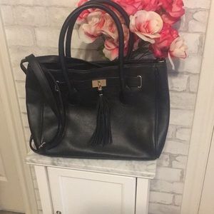 Black crossbody purse